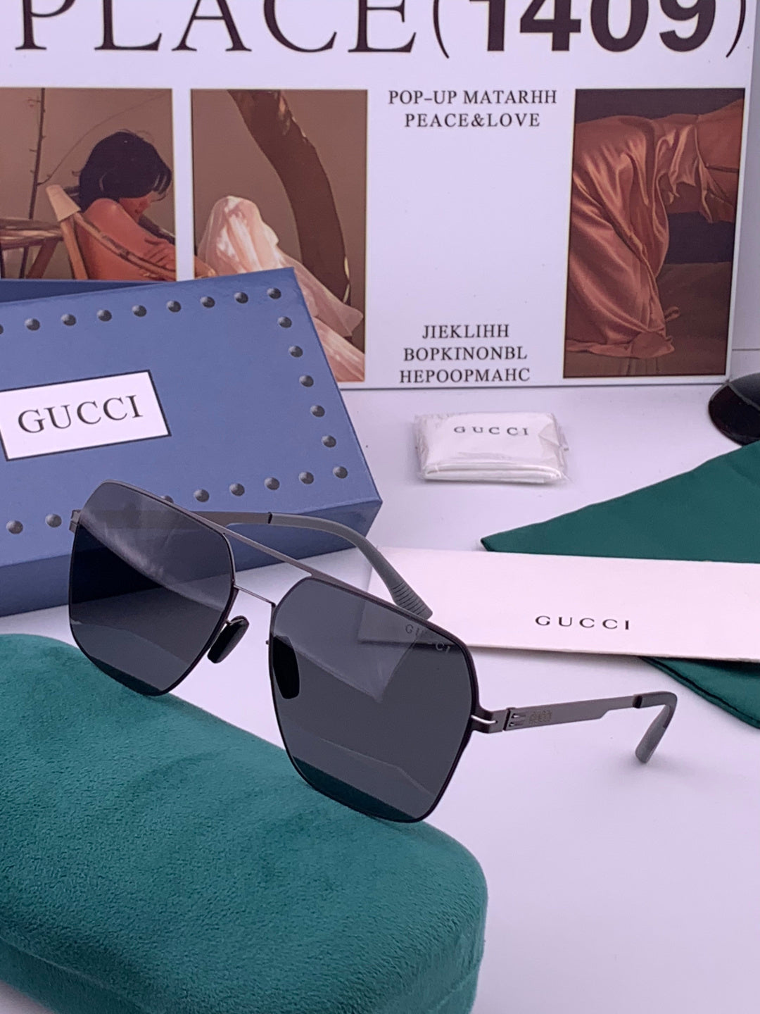 Gucci G711 Polarized Fashion Gold Lens Sunglasses for Men & Women - 493298 - detail image 2