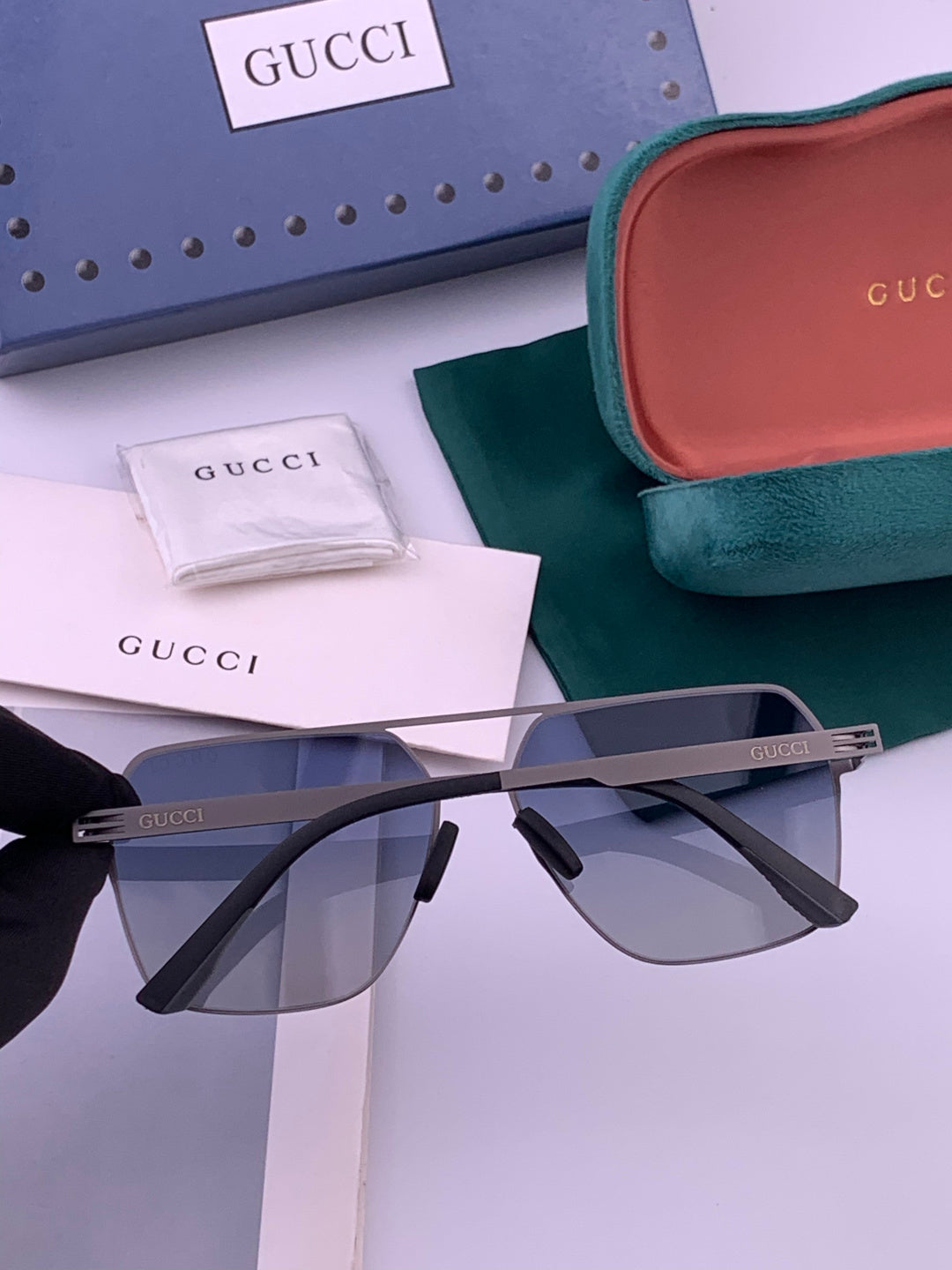 Gucci G711 Polarized Fashion Gold Lens Sunglasses for Men & Women - 493299 - detail image 6