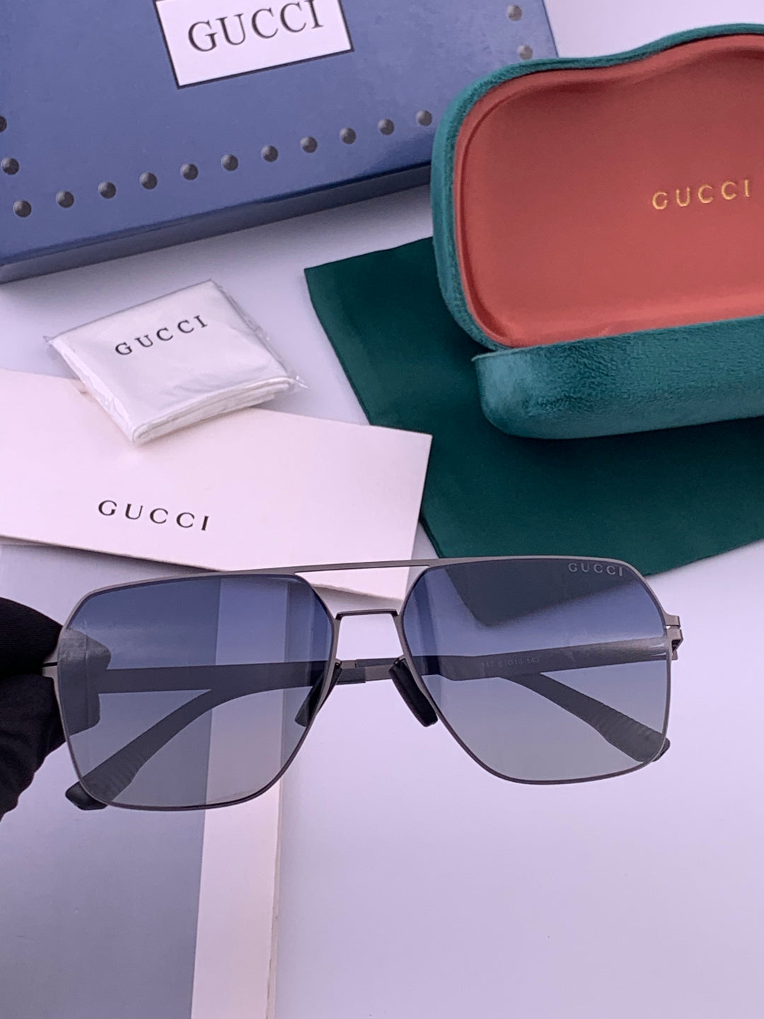 Gucci G711 Polarized Fashion Gold Lens Sunglasses for Men & Women - 493299