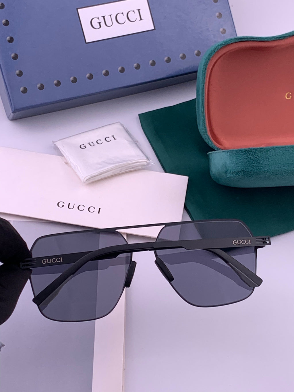 Gucci G711 Polarized Fashion Gold Lens Sunglasses for Men & Women - detail image 6