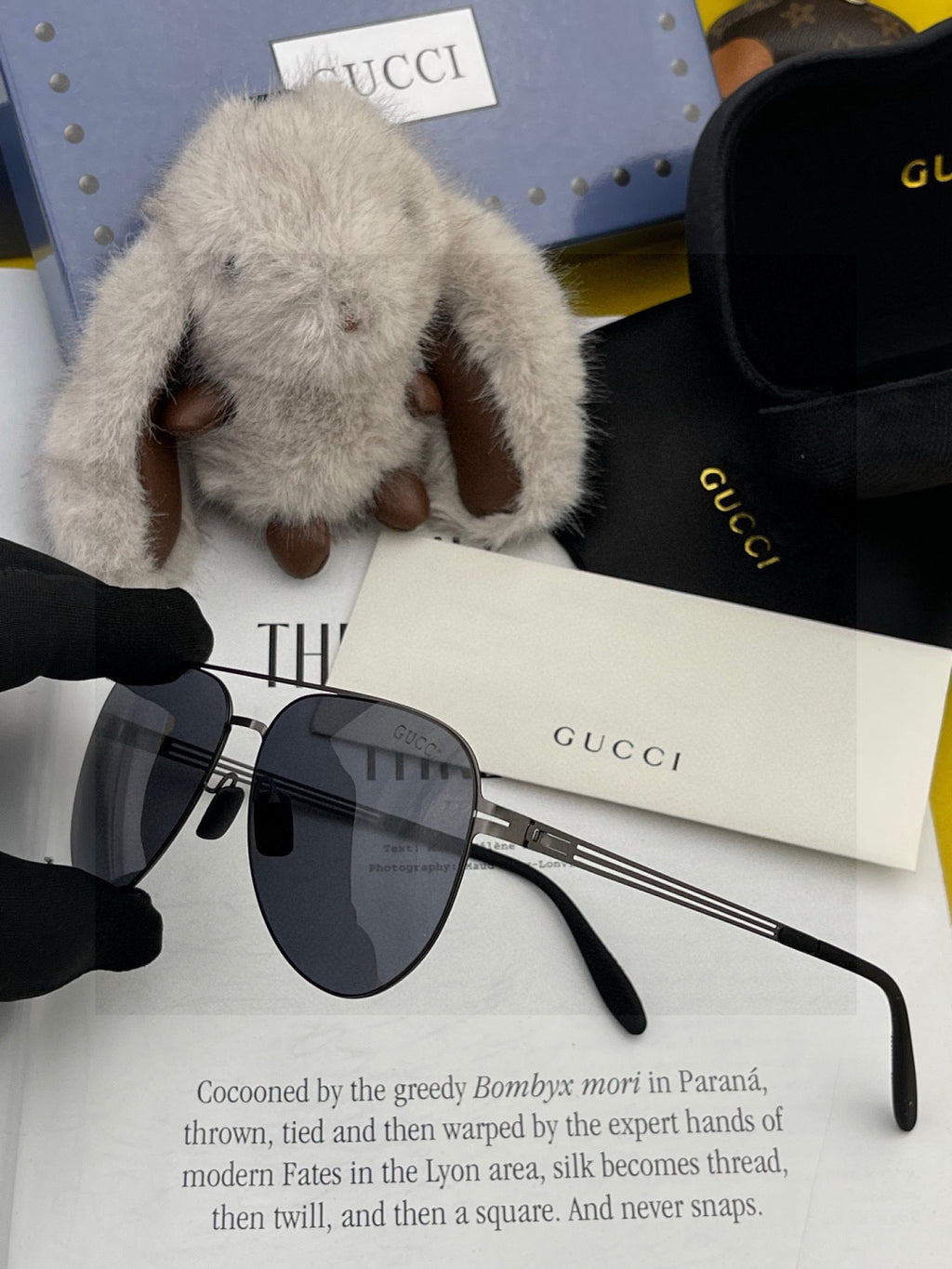 Gucci G0515 Polarized Aviator Red Lens Sunglasses for Men - detail image 3
