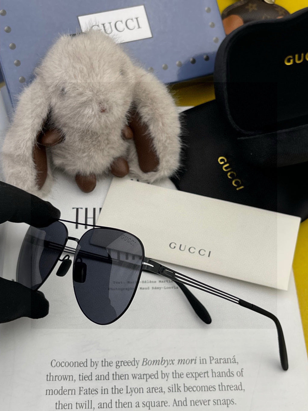 Gucci G0515 Polarized Aviator Red Lens Sunglasses for Men - detail image 4