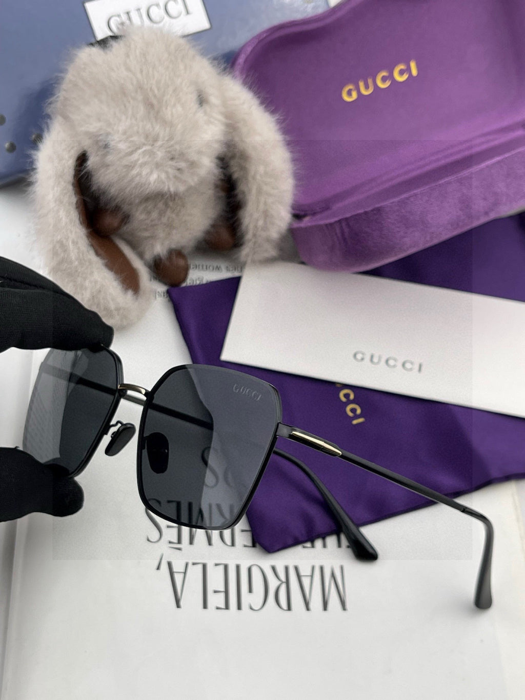 Gucci G6881 Polarized Aviator Red Lens Sunglasses for Men - detail image 3