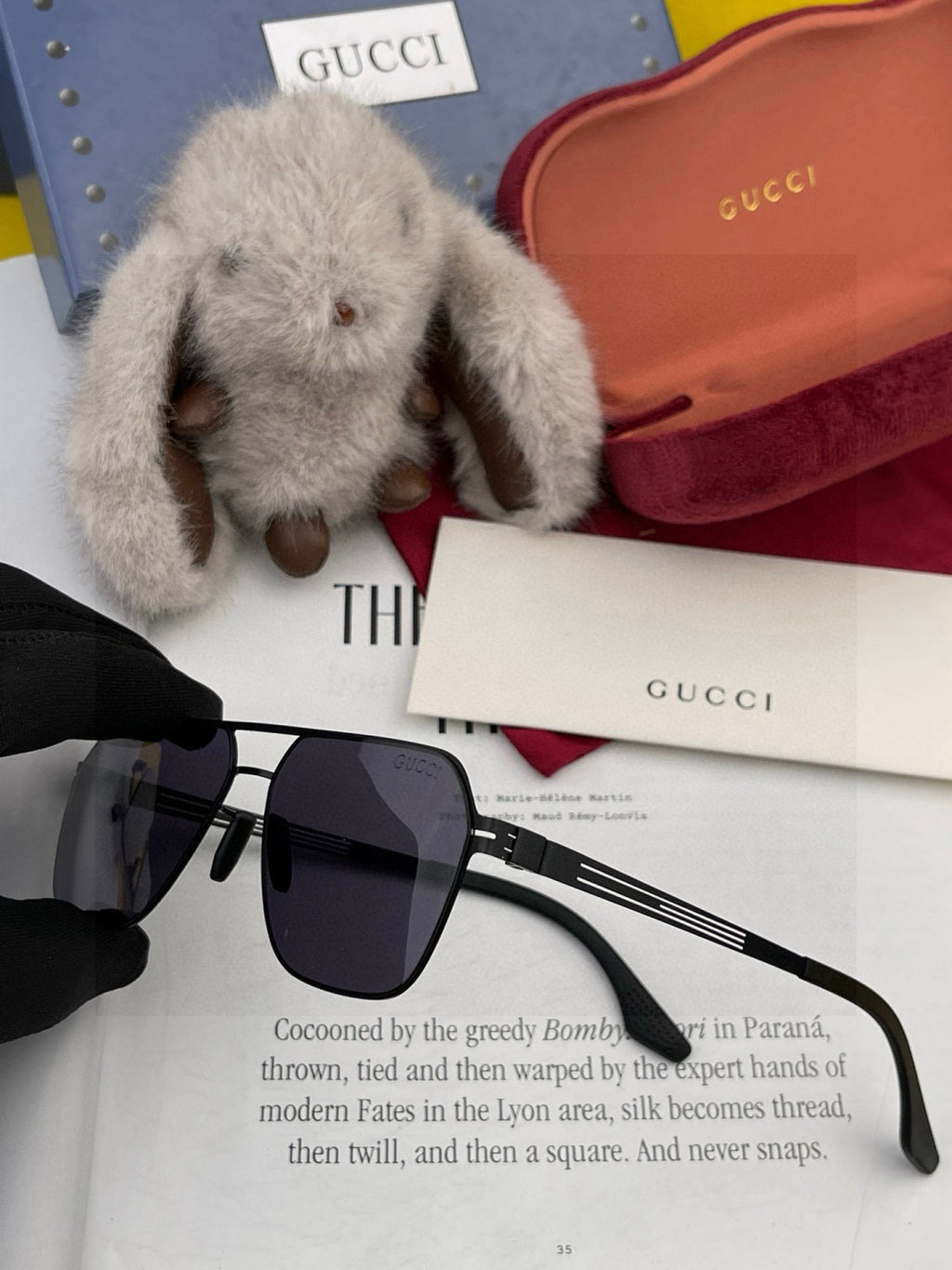 Gucci G0862 Fashion Gold Lens Sunglasses for Men & Women - 493304 - detail image 3