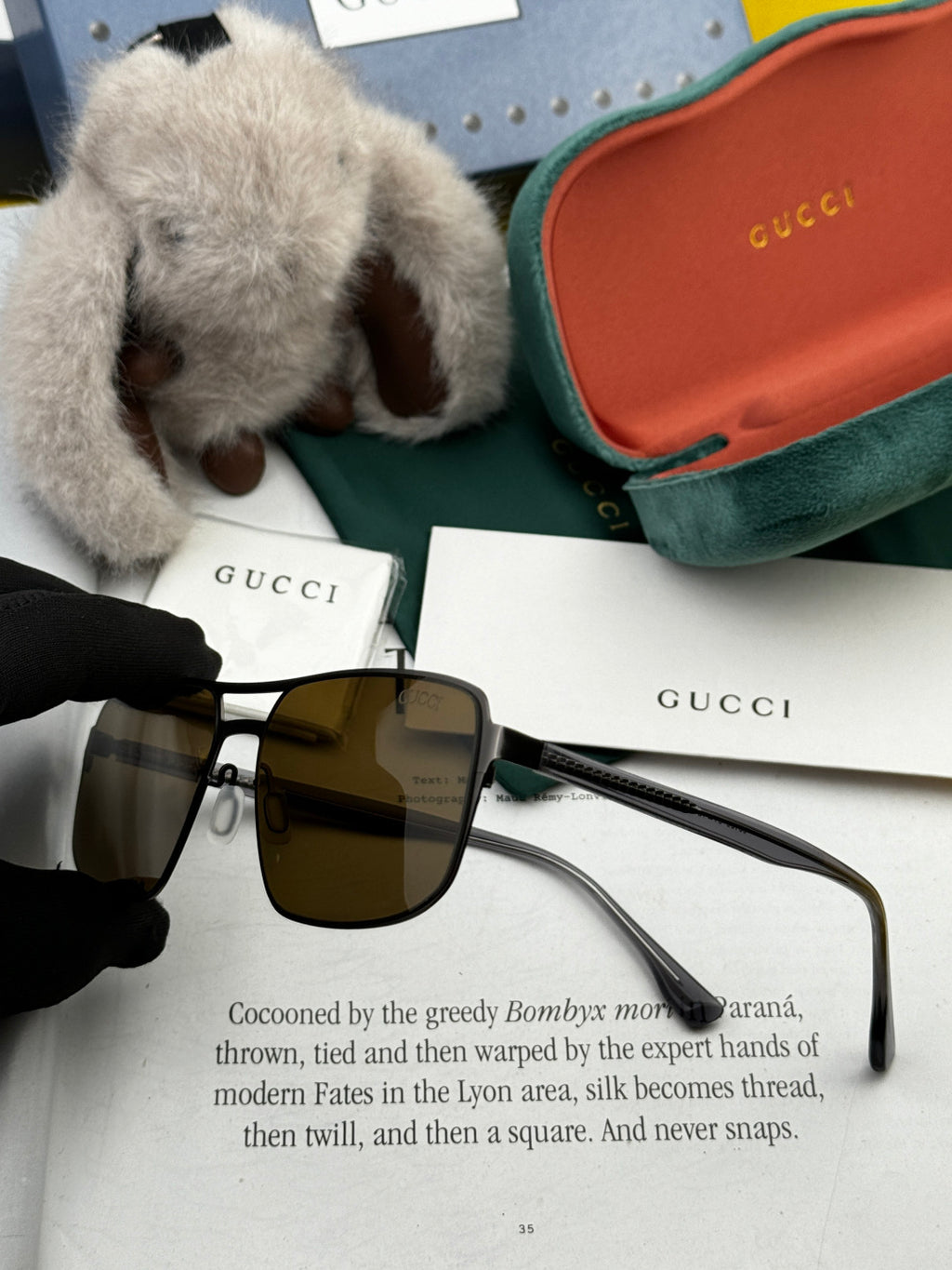 Gucci G6810 Polarized Aviator Black Lens Sunglasses for Men - detail image 5