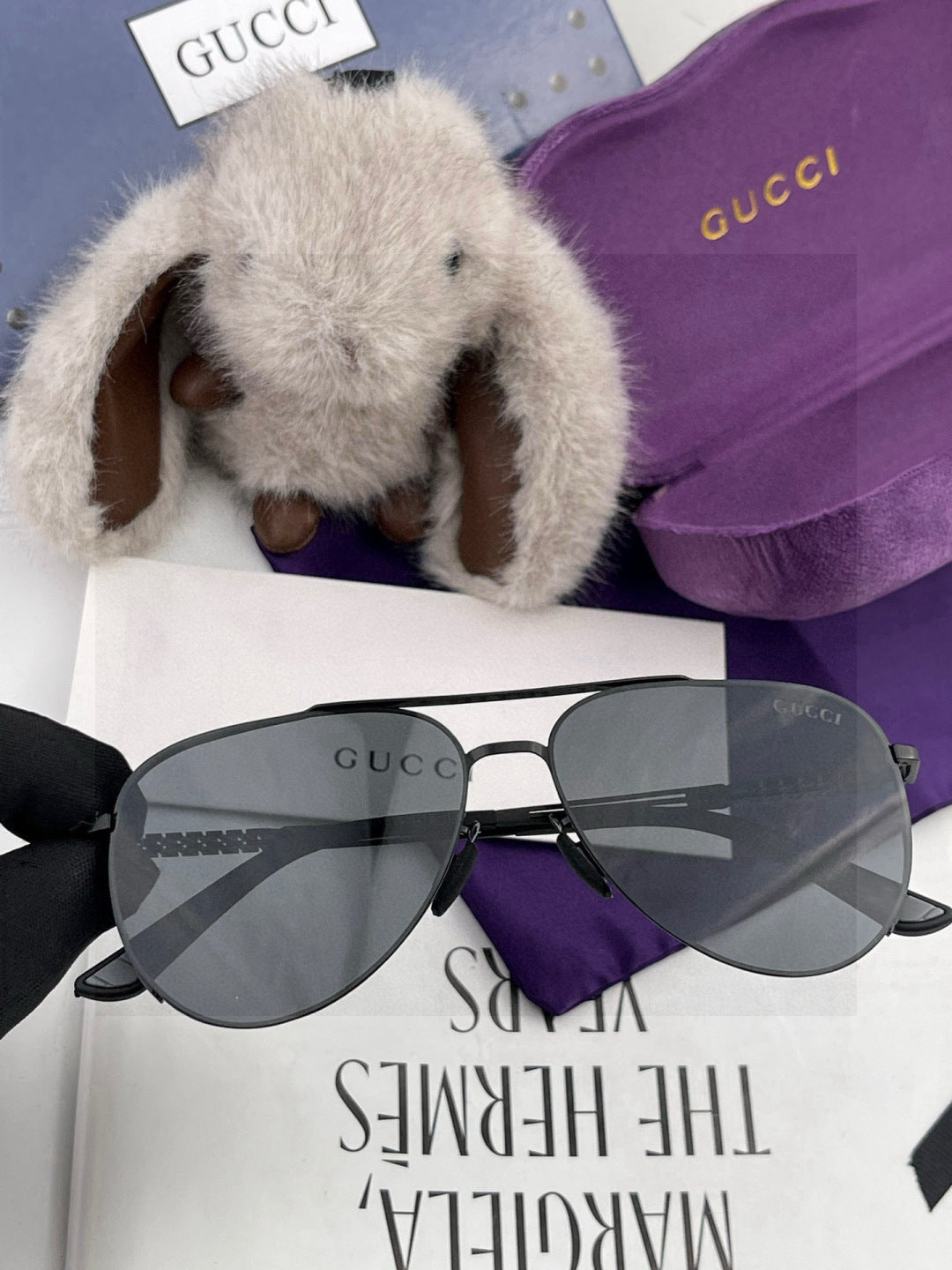 Gucci G5881 Polarized Aviator Black Lens Sunglasses for Men - detail image 2
