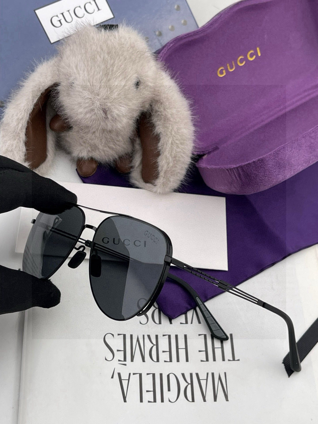 Gucci G5881 Polarized Aviator Black Lens Sunglasses for Men - detail image 4
