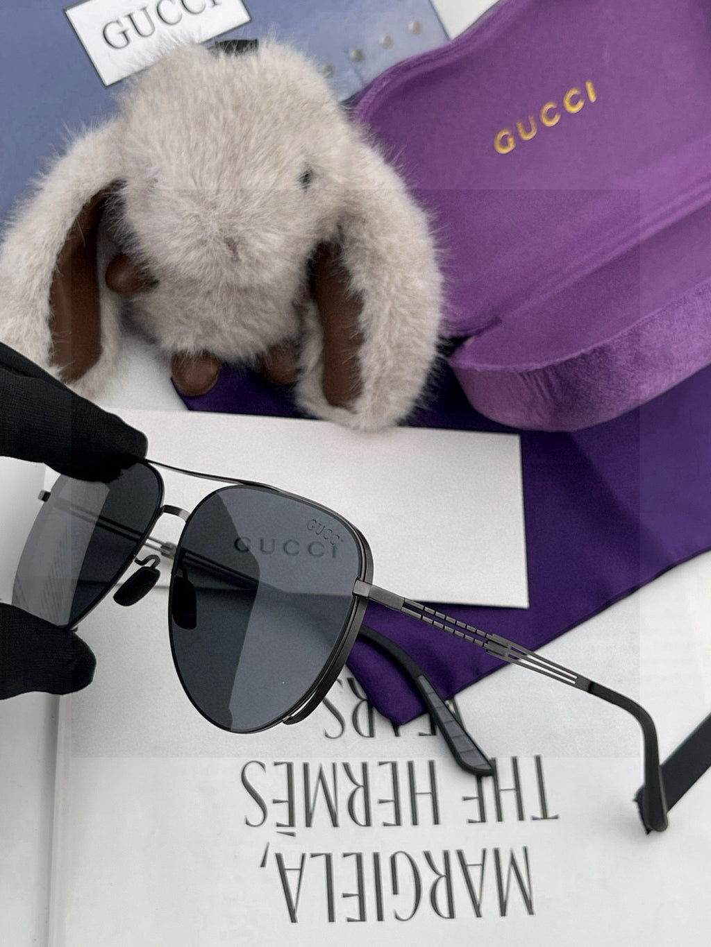 Gucci G5881 Polarized Aviator Black Lens Sunglasses for Men - detail image 3