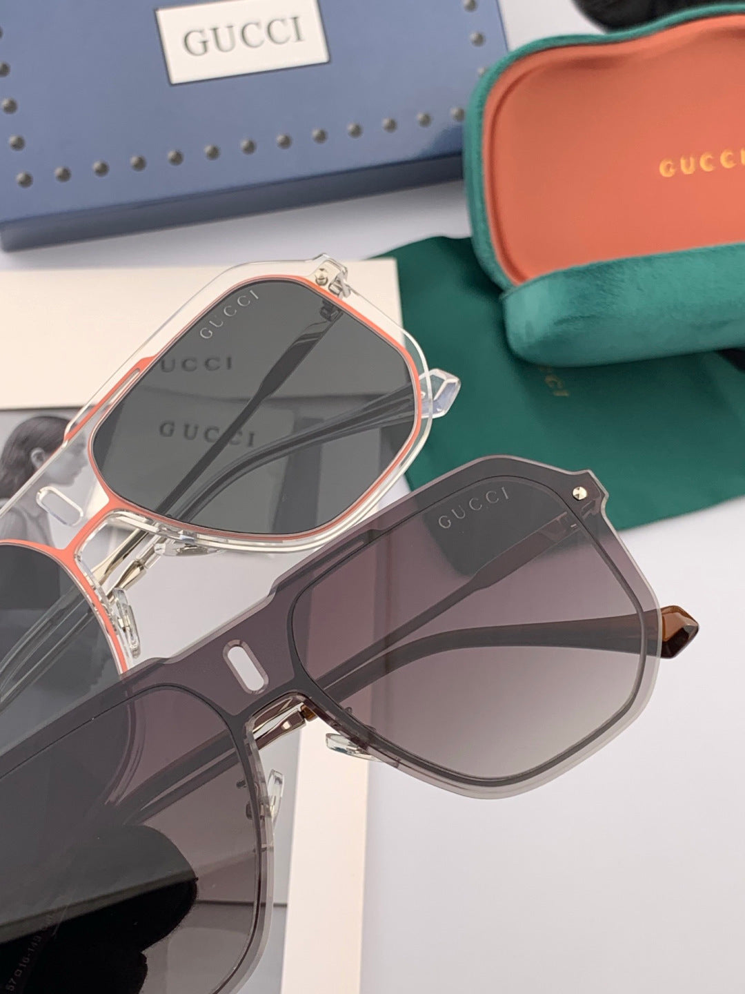 Gucci G4642 Polarized Fashion Gold Lens Sunglasses for Men & Women - detail image 5