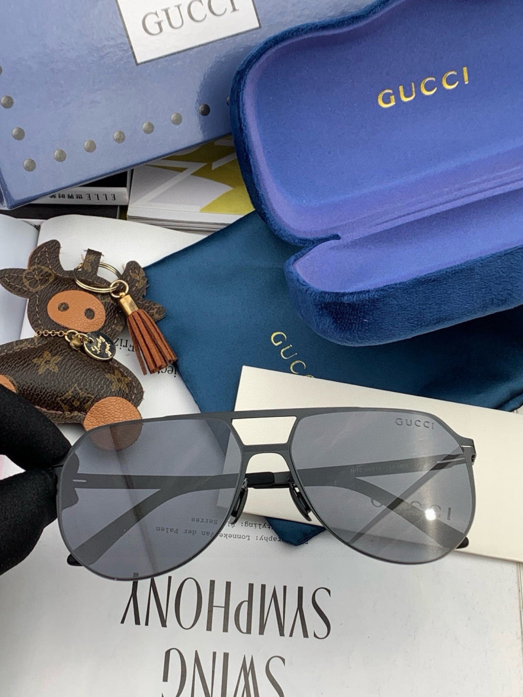 Gucci G2731 Polarized Fashion Gold Lens Sunglasses for Men & Women - detail image 3