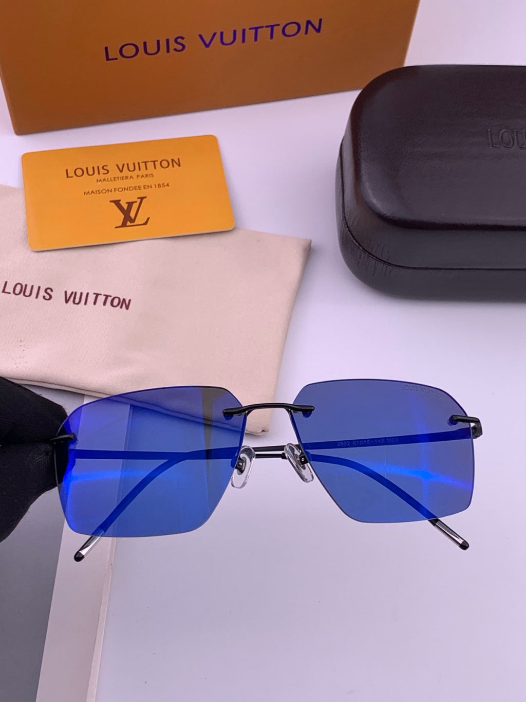 Louis Vuitton L2253 Polarized Aviator Blue Lens Sunglasses for Men - detail image 2