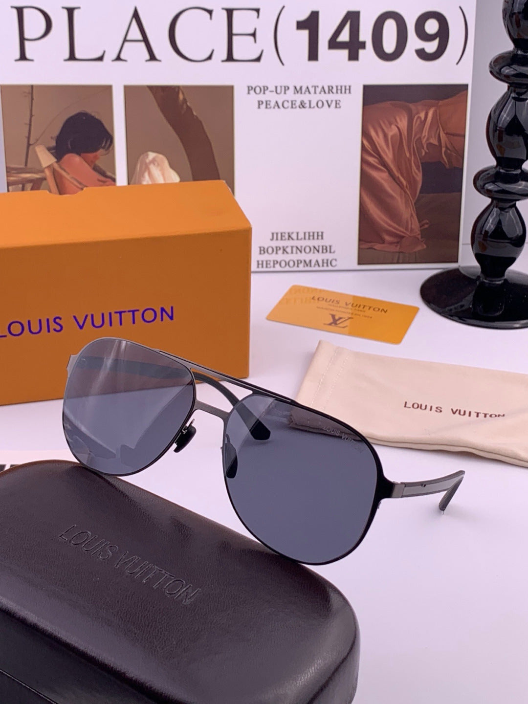 Louis Vuitton L5229 Polarized Aviator Blue Lens Sunglasses for Men - detail image 4