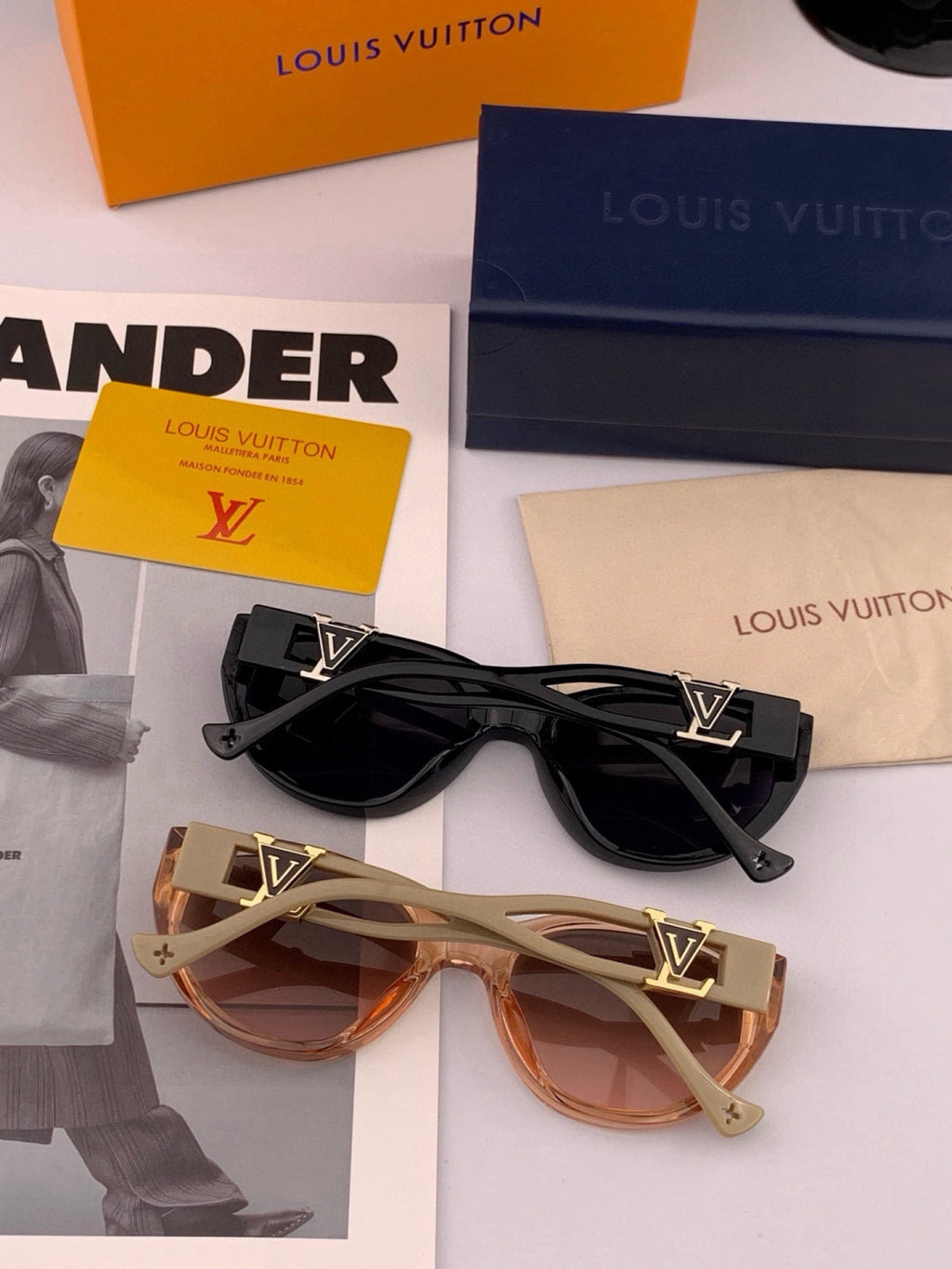 Louis Vuitton L1231 Square Black Lens Sunglasses for Men & Women - detail image 6