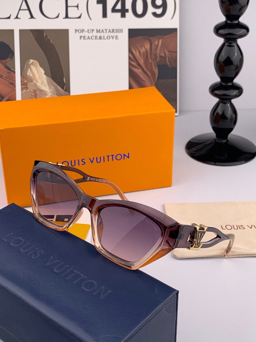 Louis Vuitton L4550 Square Black Lens Sunglasses for Men & Women - detail image 4