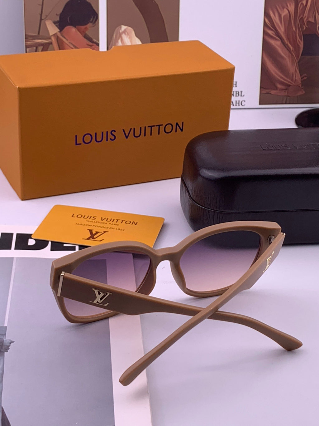 Louis Vuitton L27001 Square Black Lens Sunglasses for Men & Women - 486110 - detail image 6