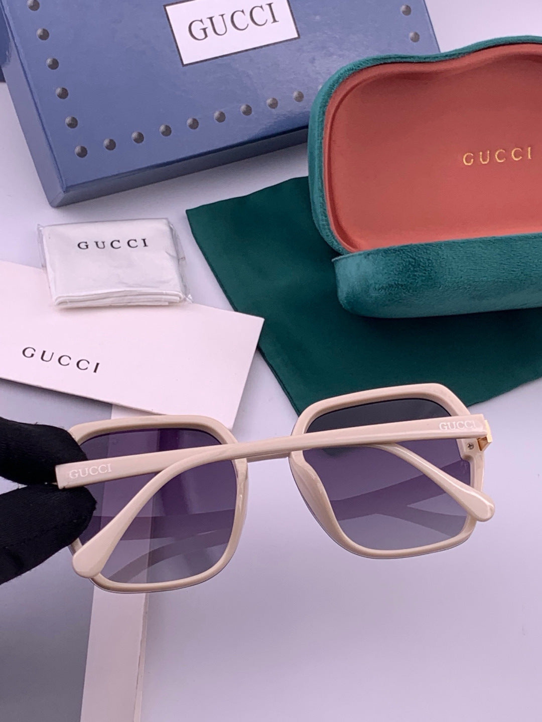 Gucci G313 Square Gold Lens Sunglasses for Men & Women - detail image 4
