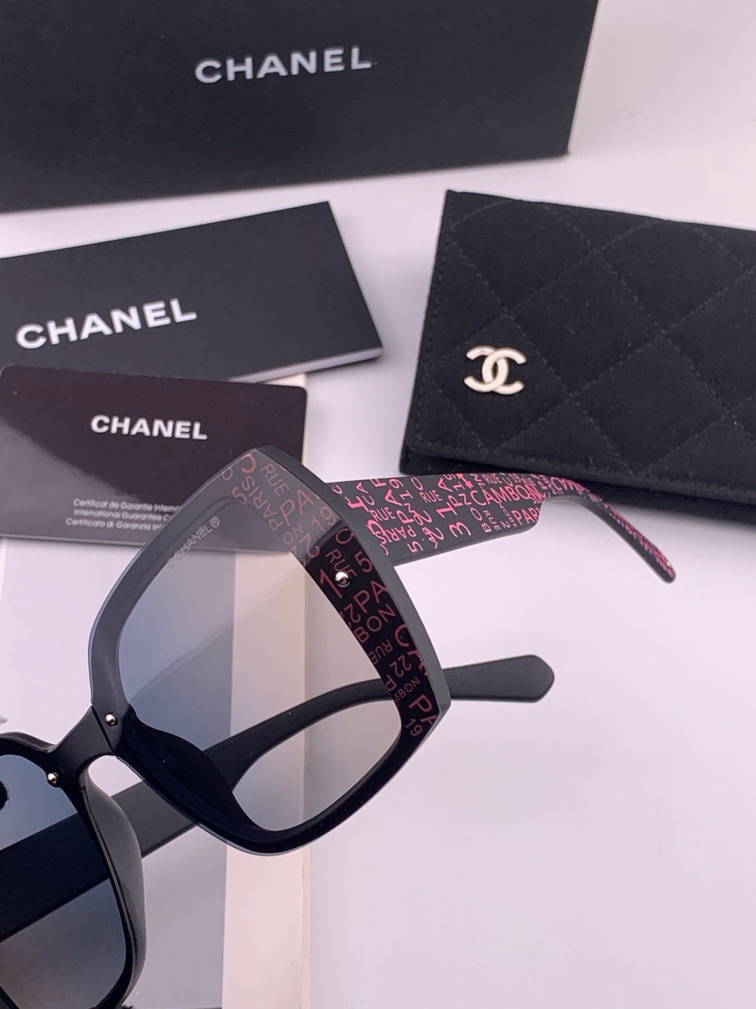 Chanel CH9813 Polarized Square Gold Lens Sunglasses for Women - detail image 3