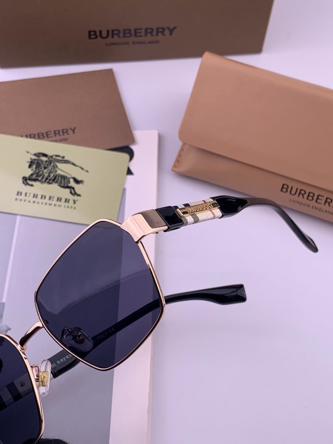 Burberry 101 Aviator Blue Lens Sunglasses for Men - 487479 - detail image 2