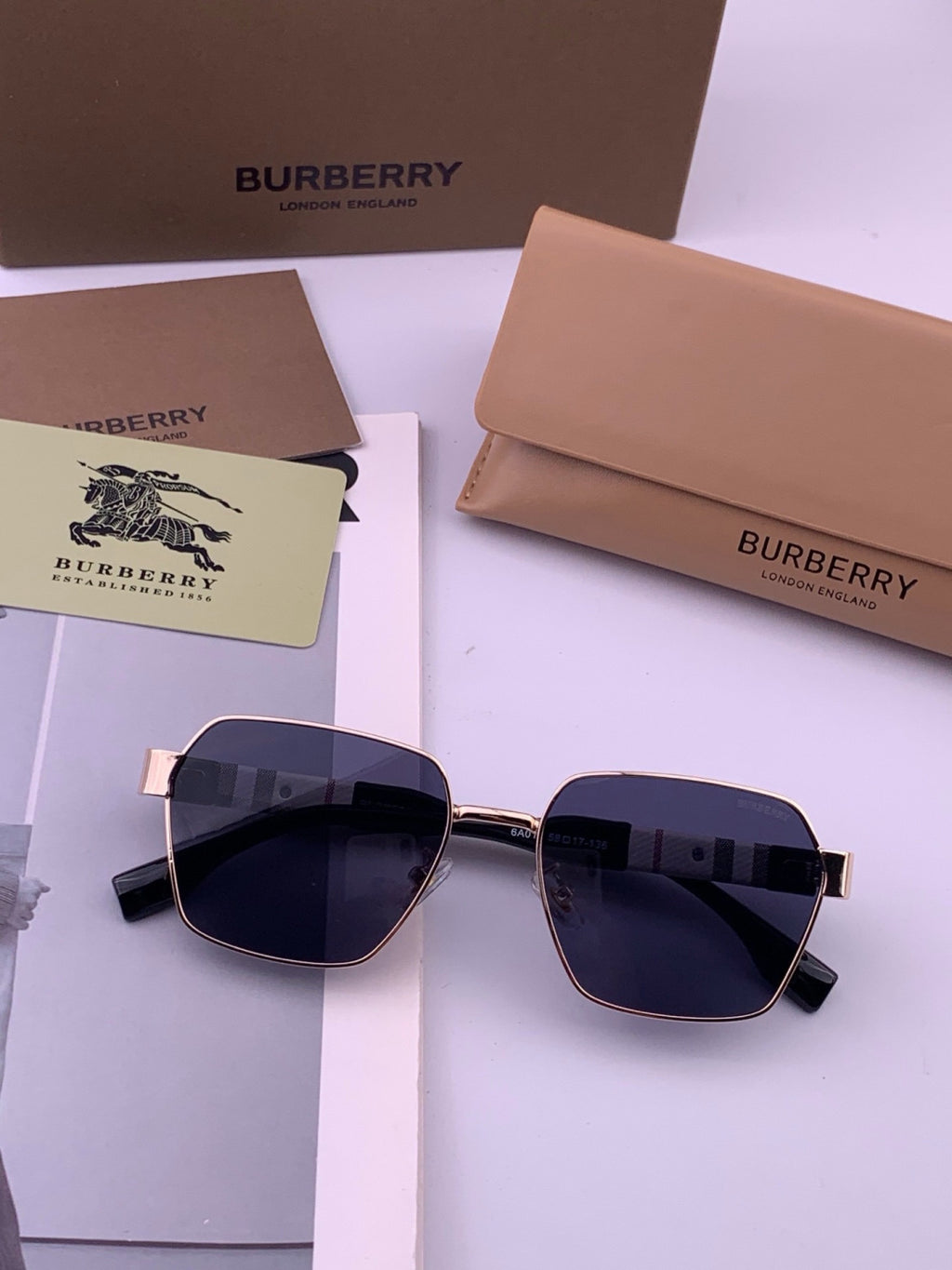 Burberry 101 Aviator Blue Lens Sunglasses for Men - 487479 - detail image 6