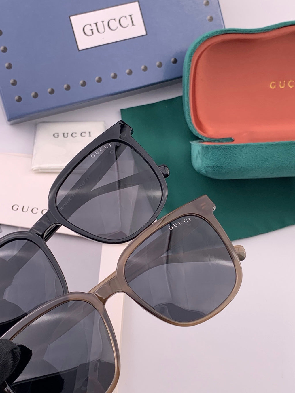 Gucci G02040 Polarized Fashion Brown Lens Sunglasses for Women - detail image 4