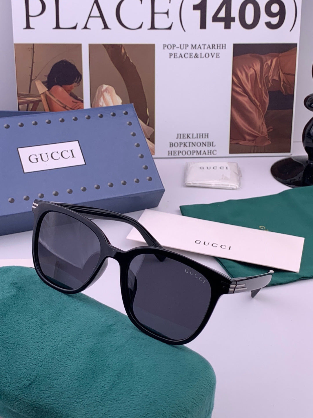 Gucci G72040 Polarized Fashion Gold Lens Sunglasses for Women - detail image 3