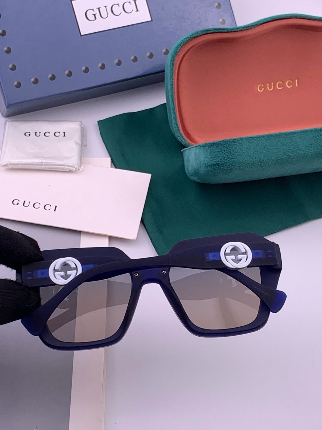 Gucci G7177 Polarized Square Black Lens Sunglasses for Women - detail image 4