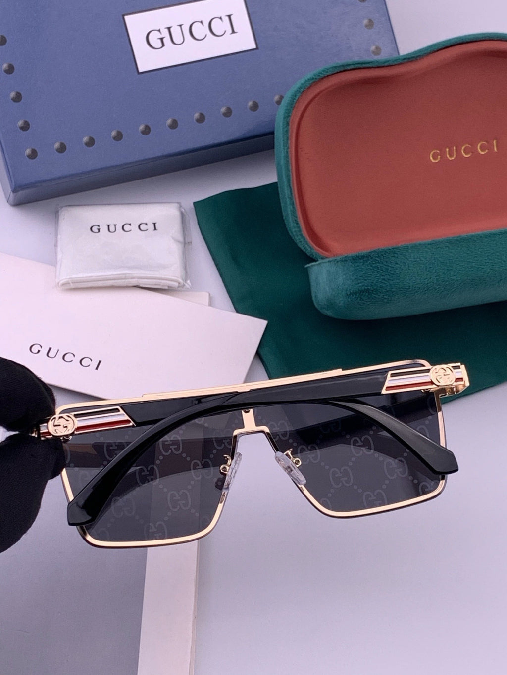 Gucci G51754 Aviator Blue Lens Sunglasses for Men & Women - detail image 3