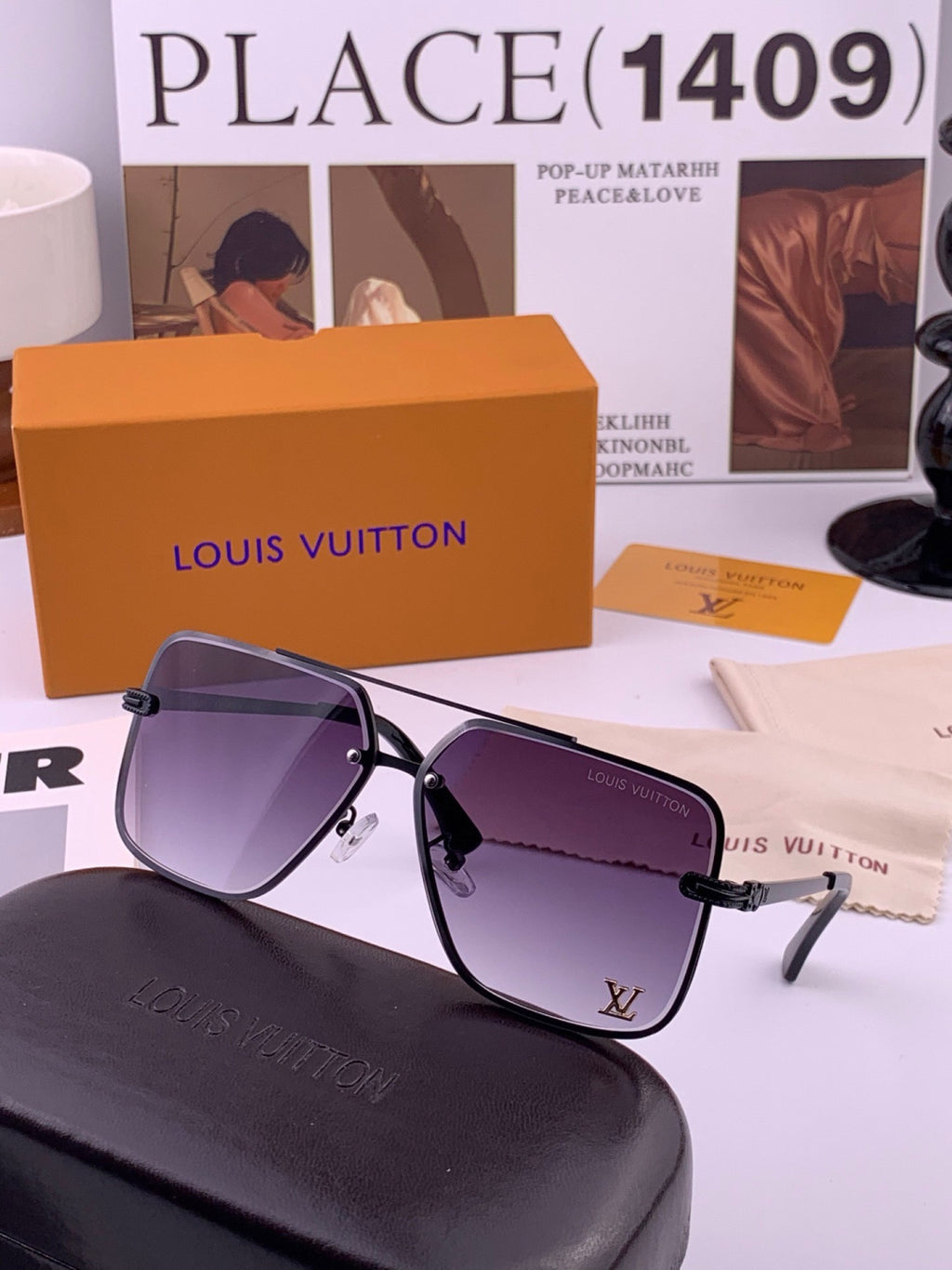 Louis Vuitton L91747 Aviator Gold Lens Sunglasses for Men & Women - detail image 3