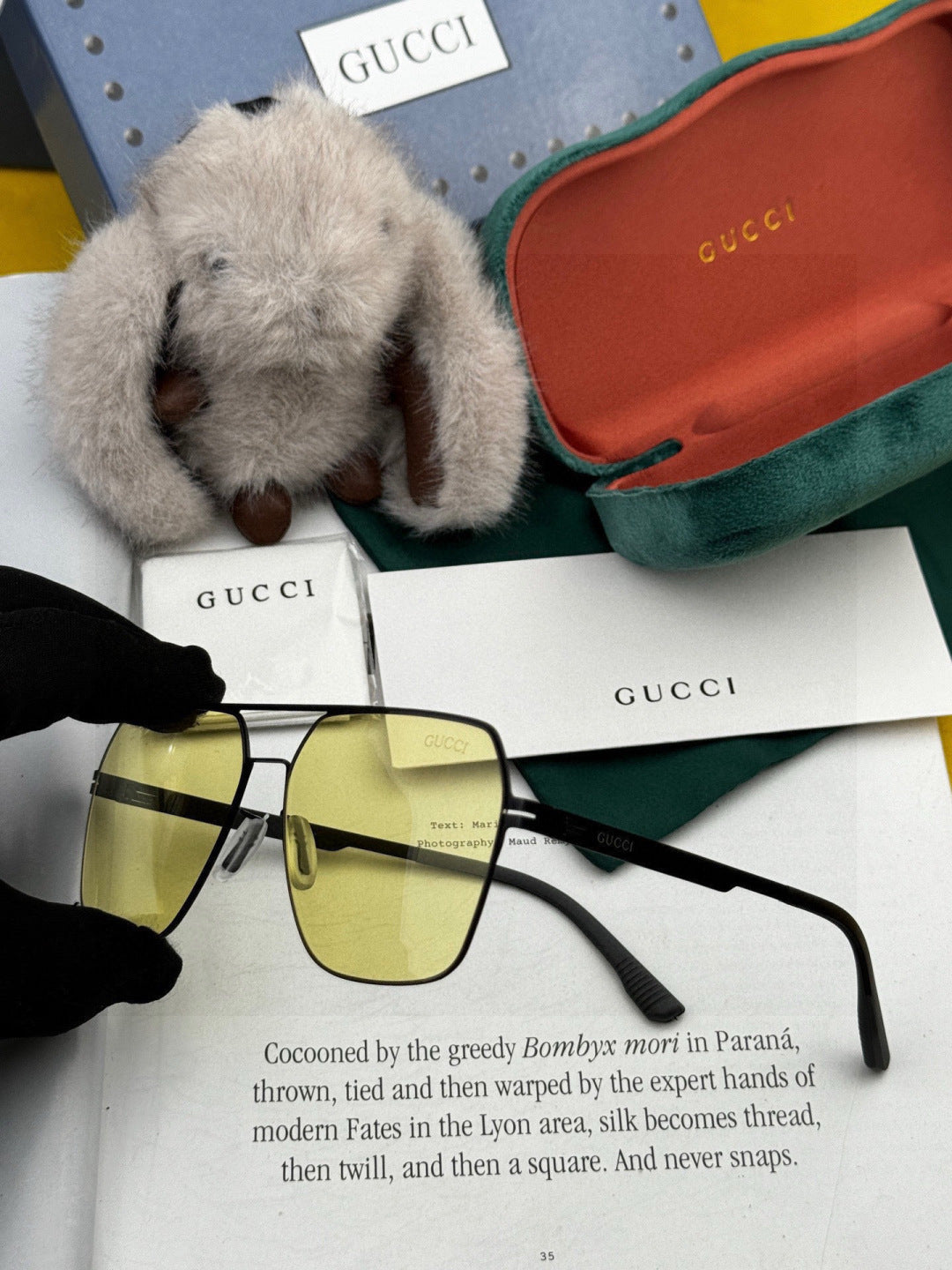Gucci G711 Polarized Fashion Gold Lens Sunglasses for Men & Women - 486459 - detail image 4