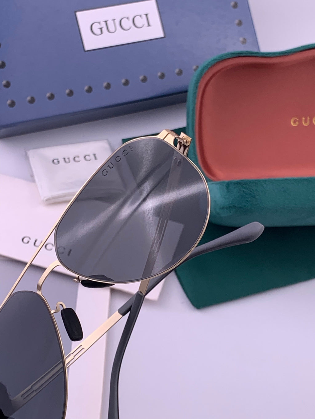 Gucci G5882 Fashion Gold Lens Sunglasses for Men & Women - detail image 4
