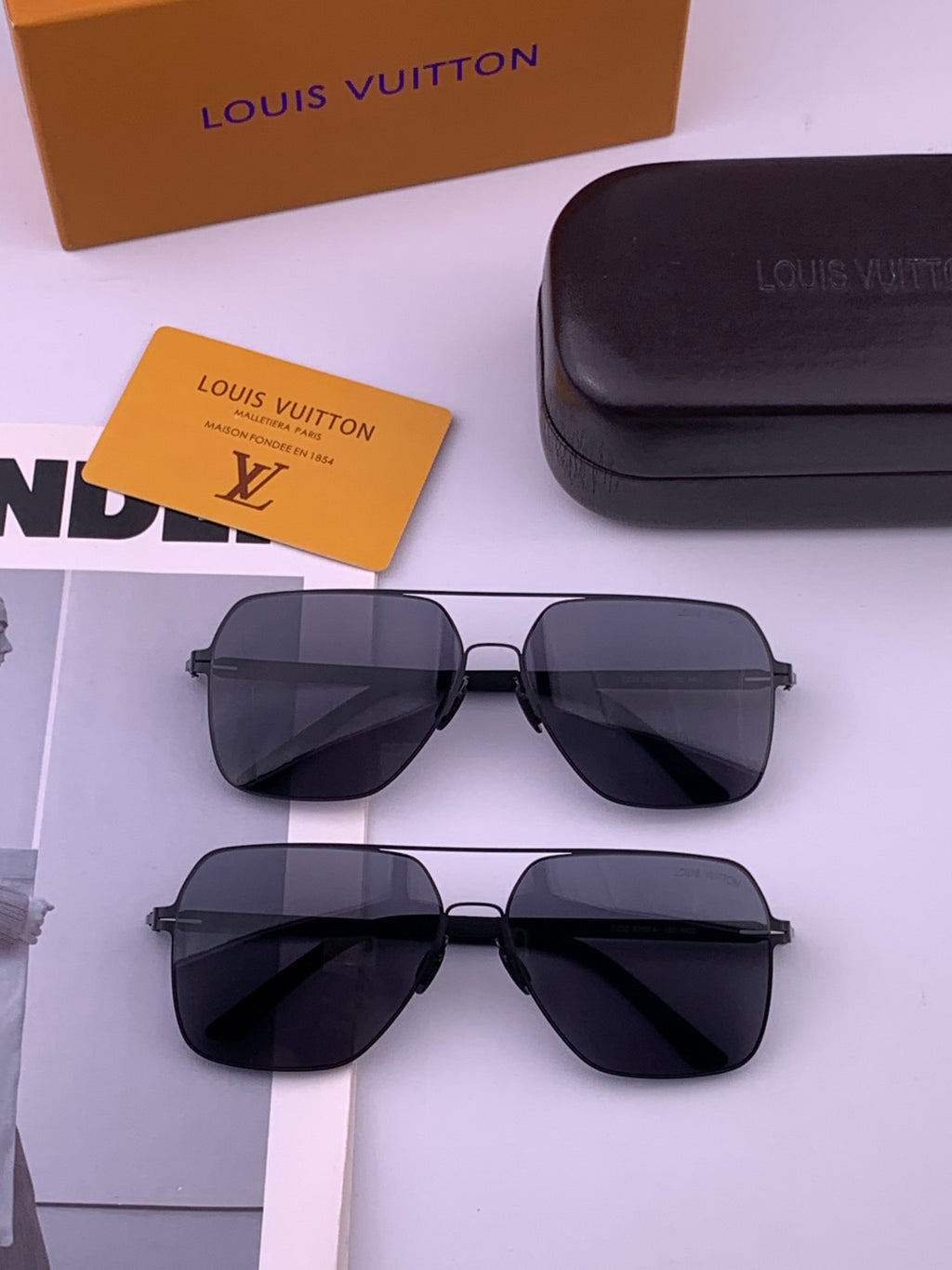 Louis Vuitton L3733 Fashion Gold Lens Sunglasses for Men & Women - detail image 7