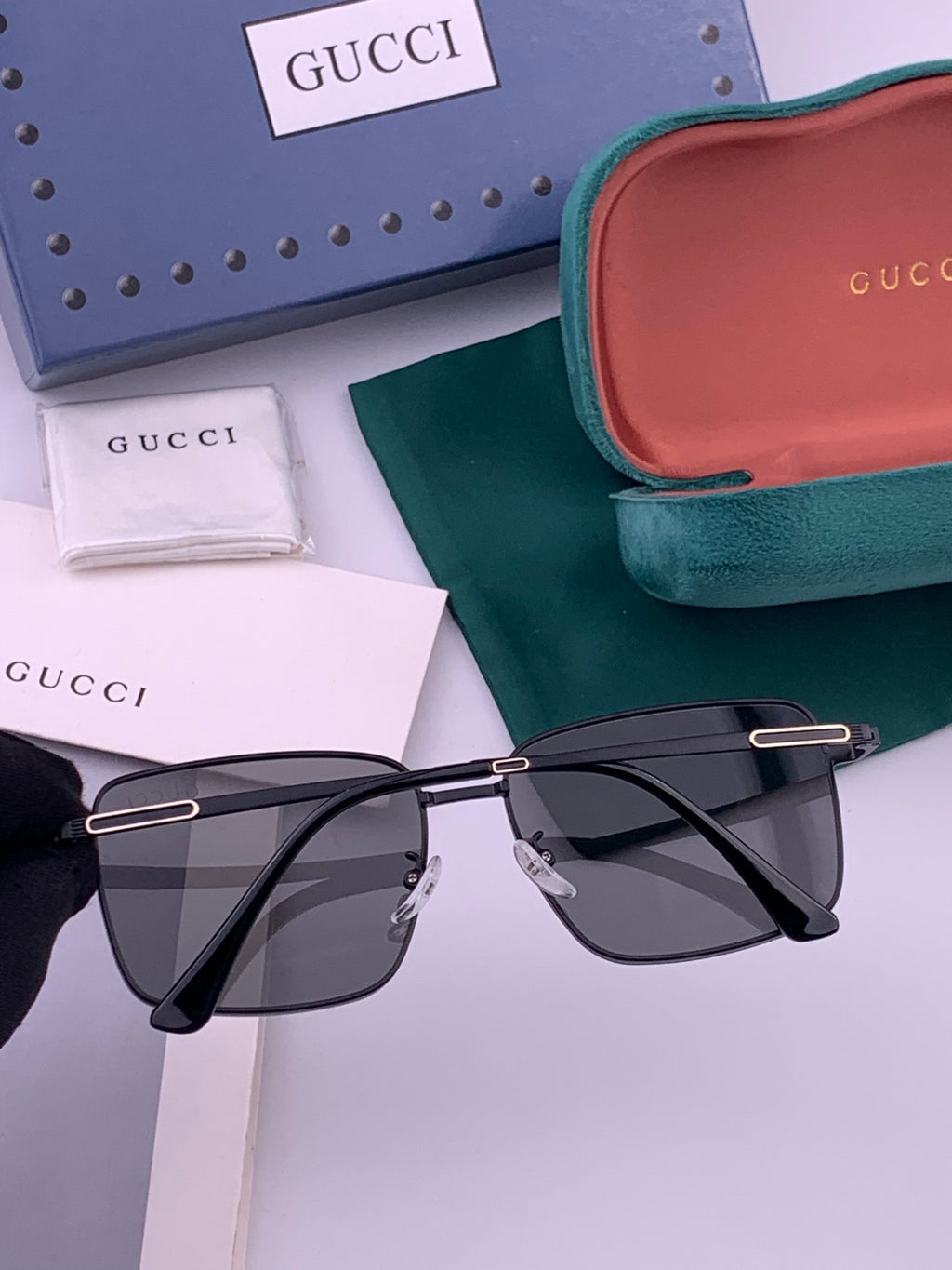 Gucci G4802 Polarized Aviator Gold Lens Sunglasses for Men - detail image 4
