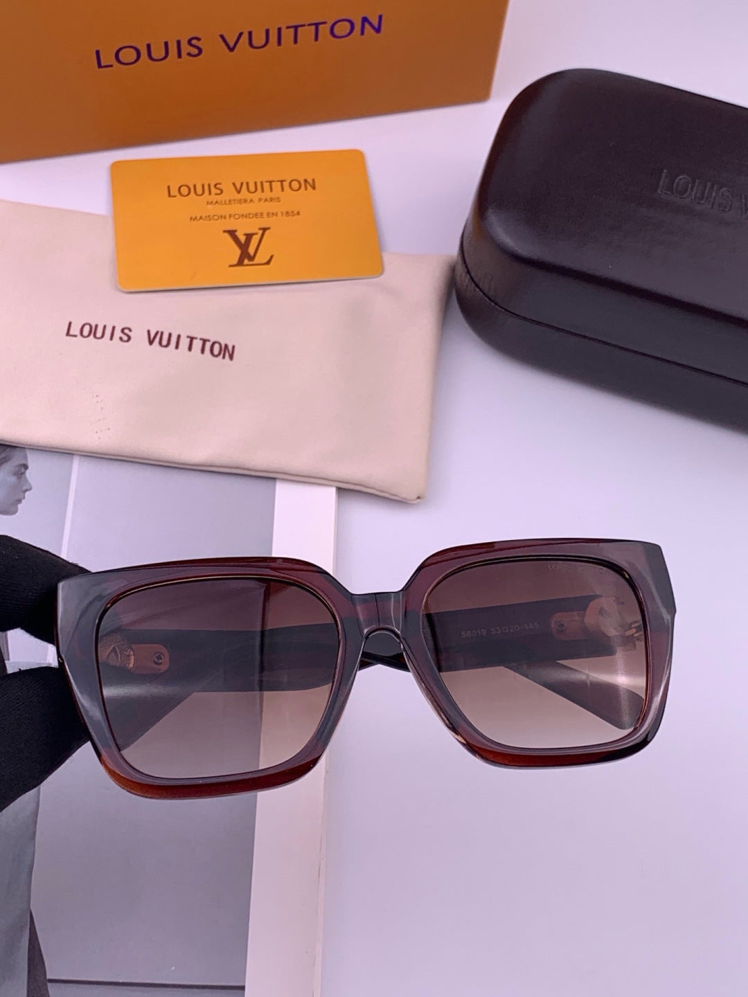 Louis Vuitton L95801 Square Gold Lens Sunglasses for Women
