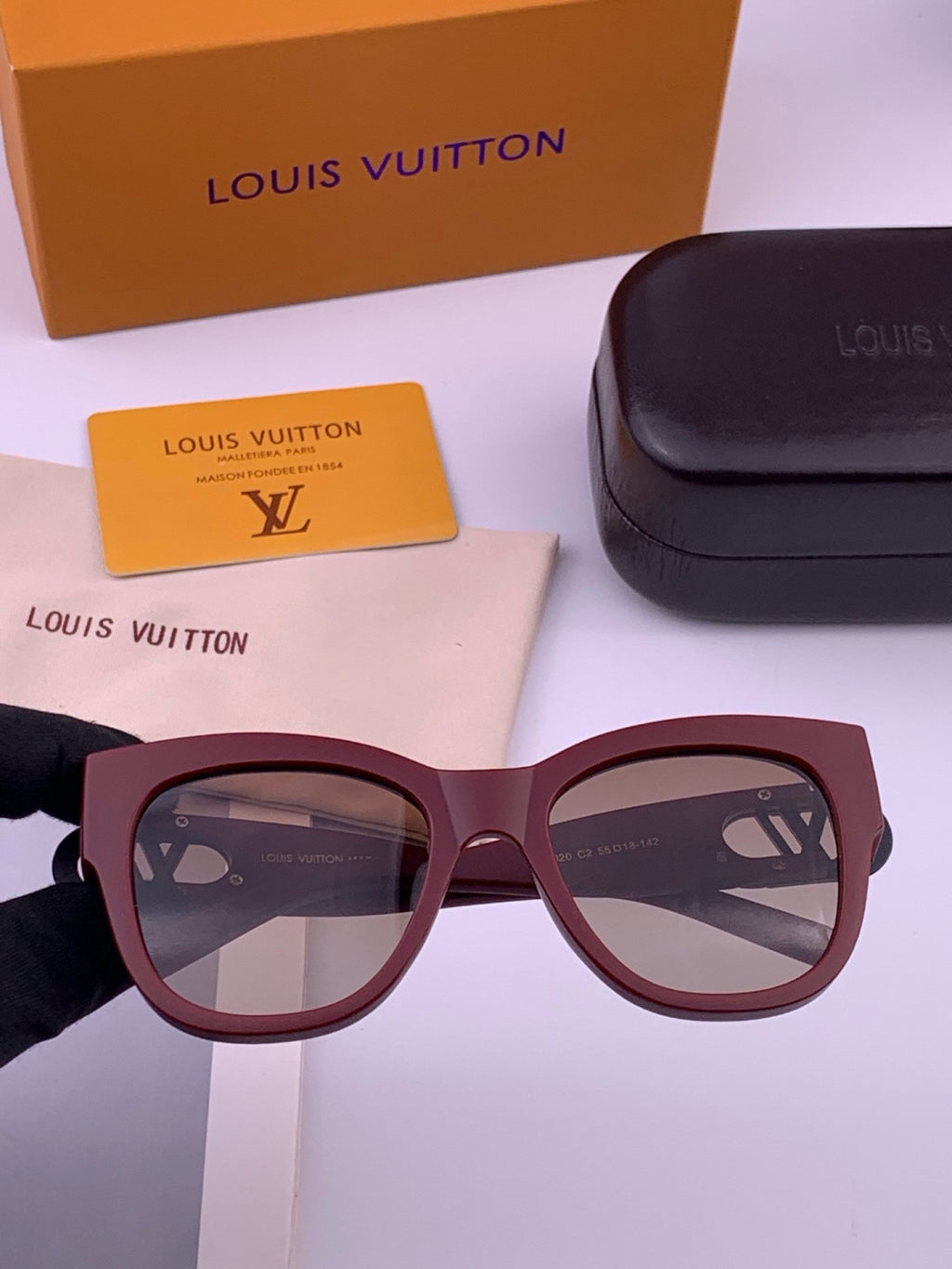 Louis Vuitton L07002 Square Black Lens Sunglasses for Women