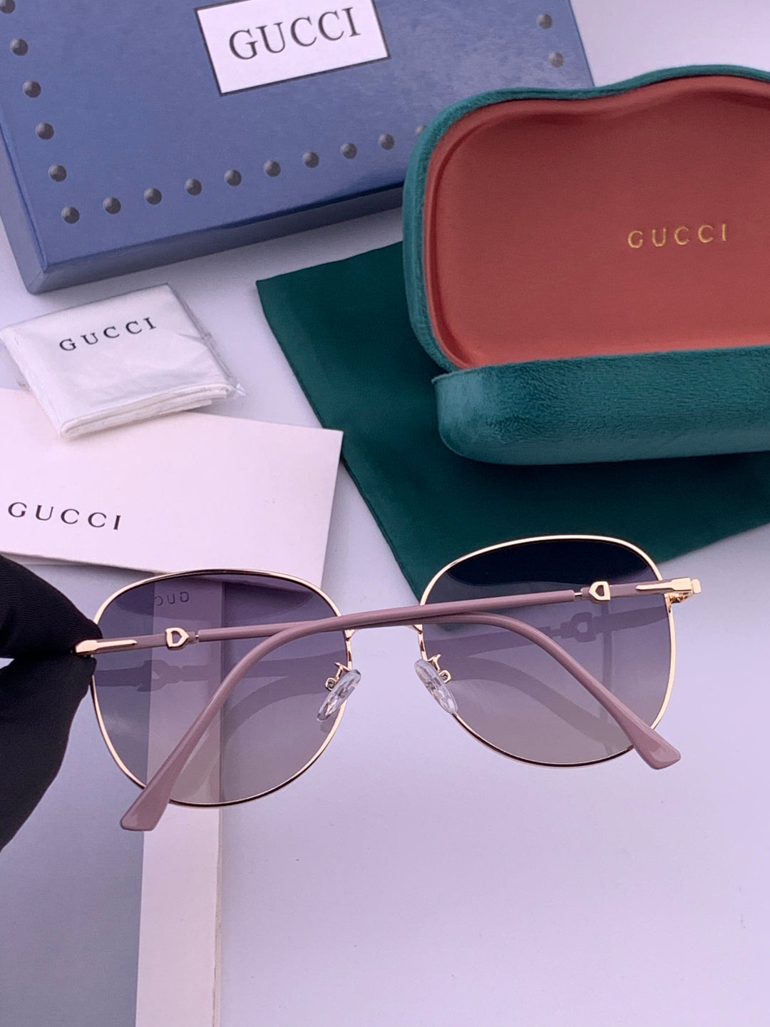 Gucci G8821 Polarized Oversized Black Lens Sunglasses for Men & Women - detail image 5