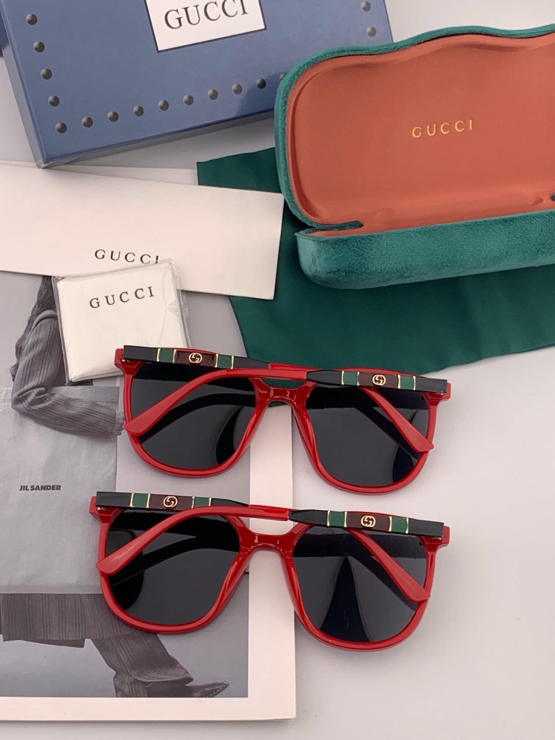 Gucci G15501 Polarized Round Gold Lens Sunglasses for Men & Women - detail image 5