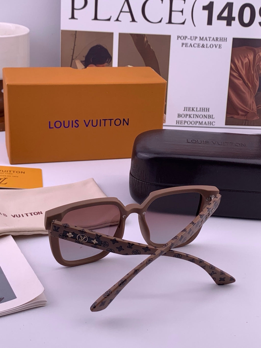 Louis Vuitton L1132 Square Gold Lens Sunglasses for Women - 486191 - detail image 5