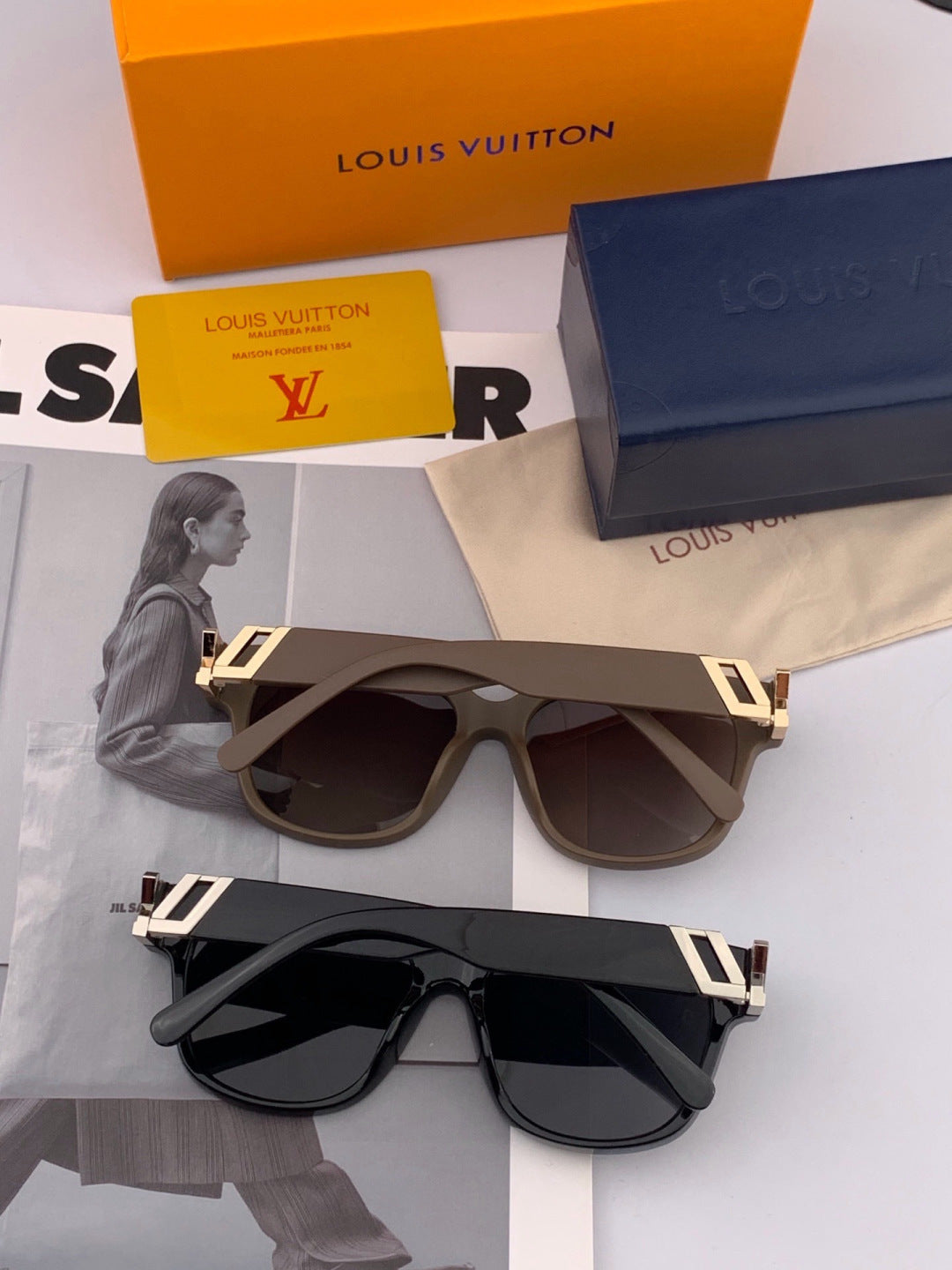 Louis Vuitton L3992 Polarized Square Brown Lens Sunglasses for Men & Women - detail image 6