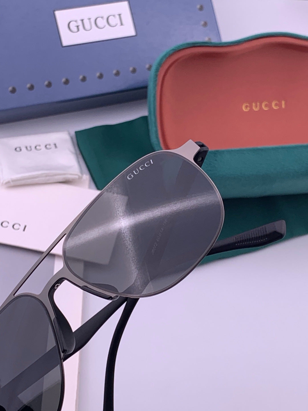 Gucci G2807 Polarized Aviator Black Lens Sunglasses for Men - 486369 - detail image 4
