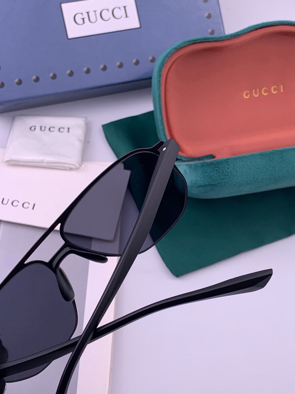 Gucci G2807 Polarized Aviator Brown Lens Sunglasses for Men - detail image 5