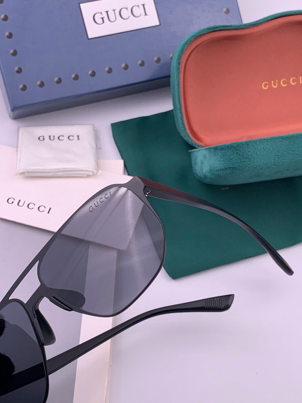 Gucci G2807 Polarized Aviator Gold Lens Sunglasses for Men - detail image 3