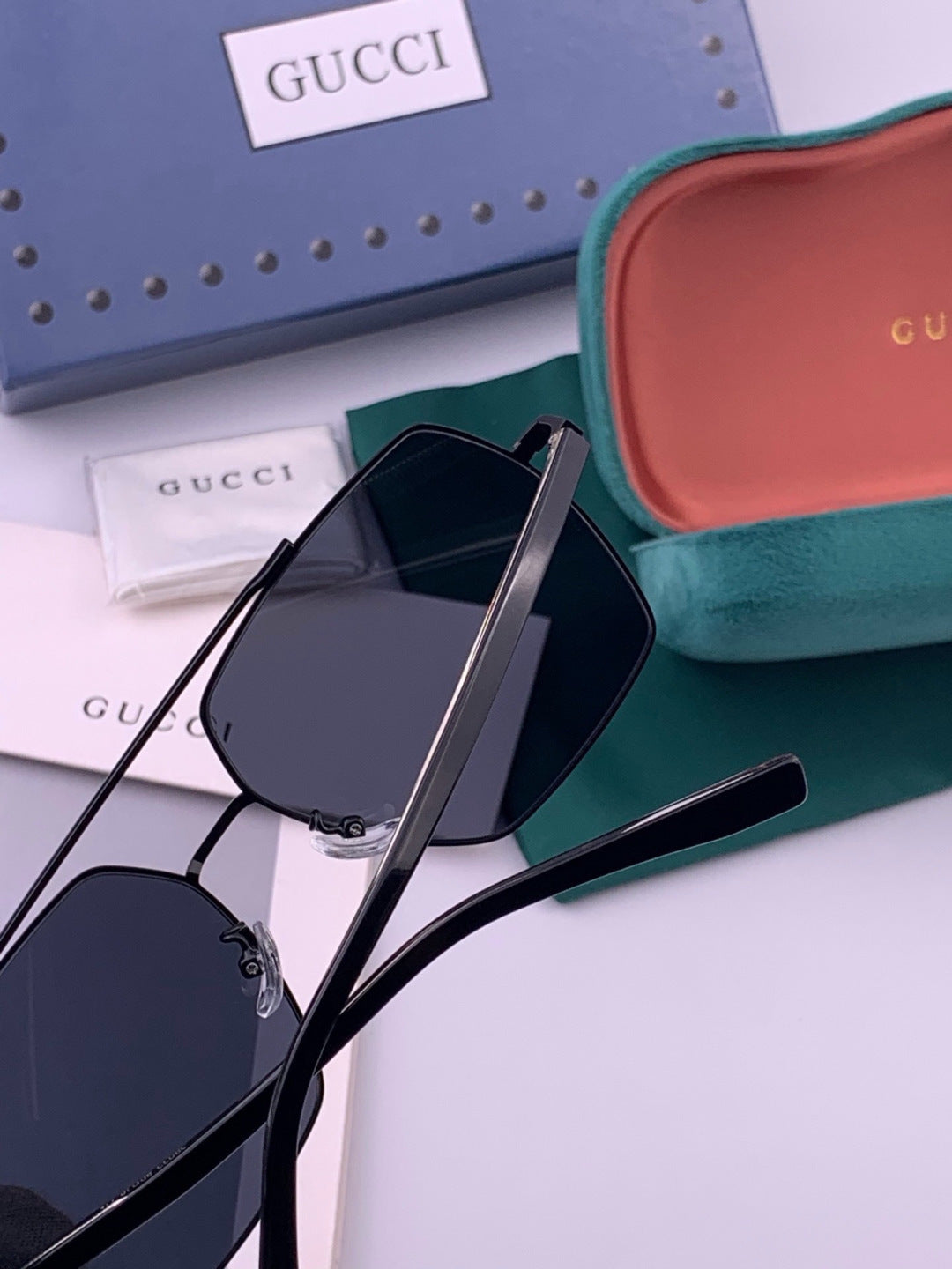 Gucci G5803 Polarized Aviator Black Lens Sunglasses for Men - 486375 - detail image 6