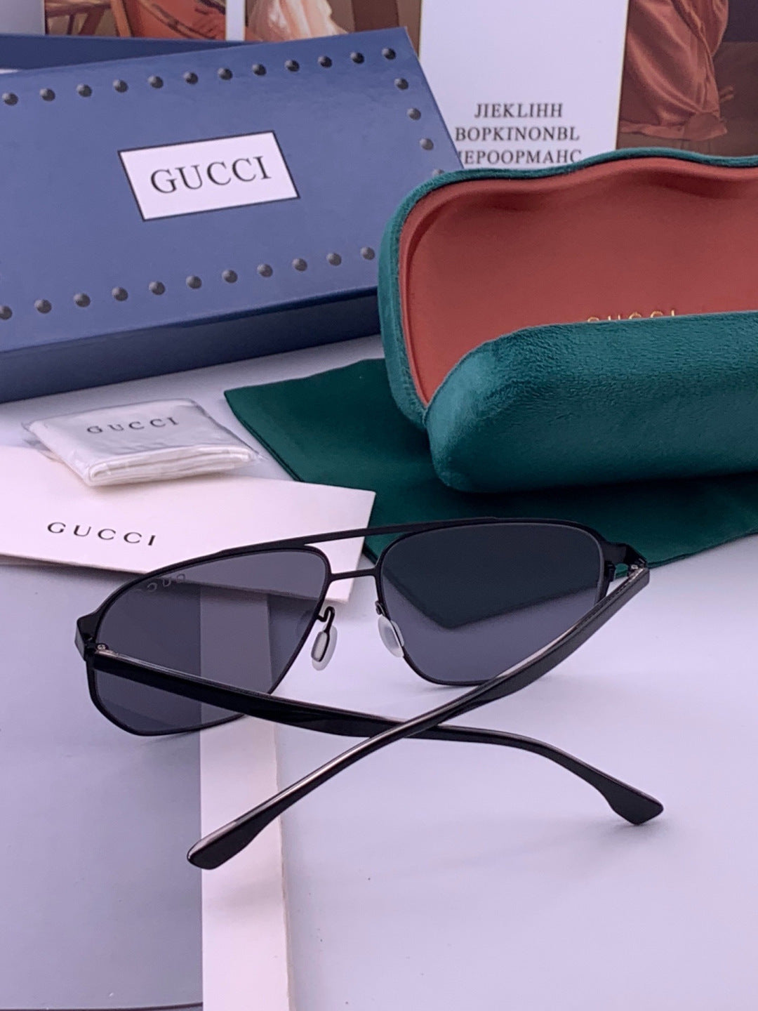 Gucci G3380 Polarized Aviator Gold Lens Sunglasses for Men - detail image 6