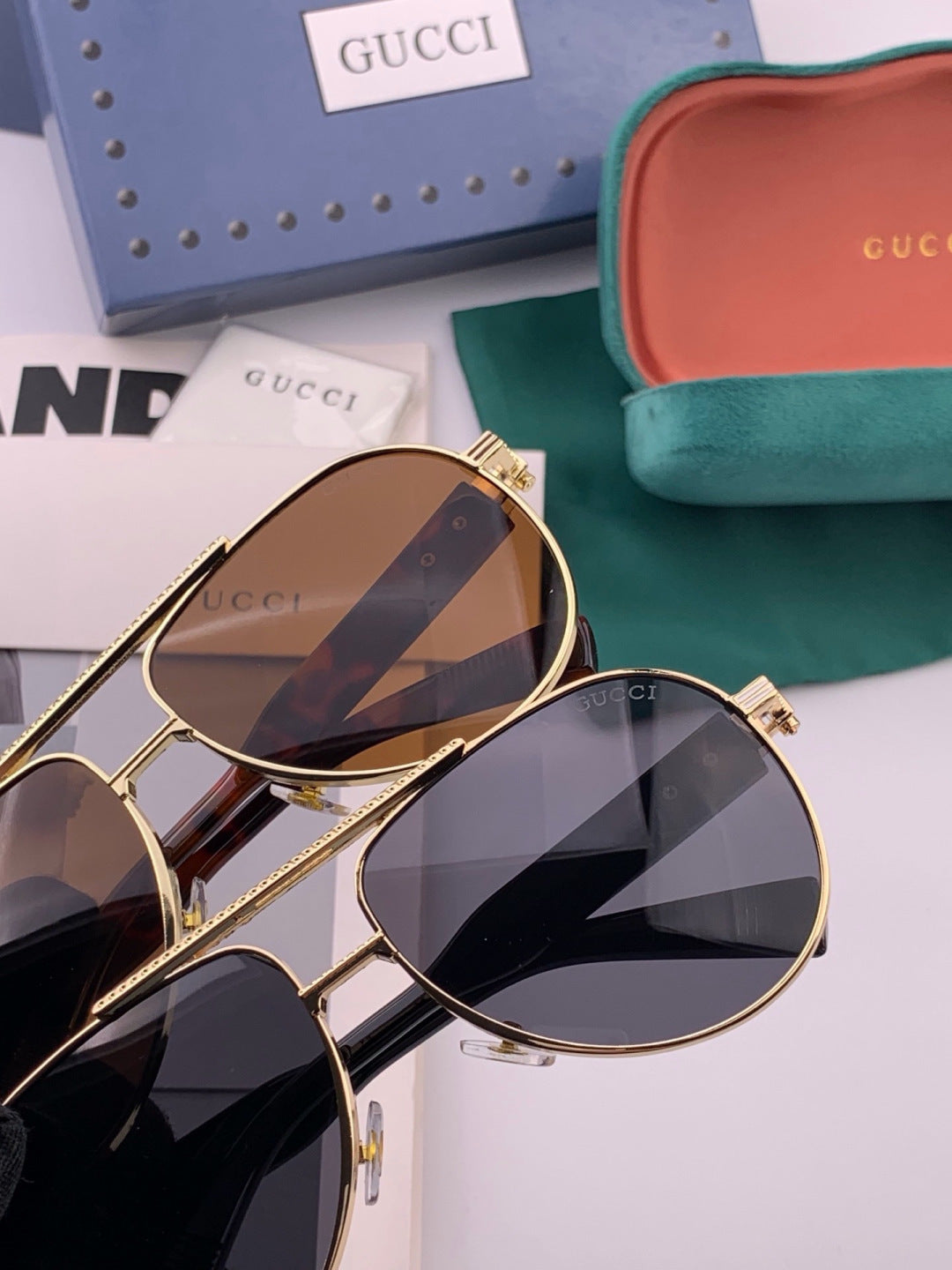 Gucci G08893 Aviator Black Lens Sunglasses for Men & Women - detail image 3