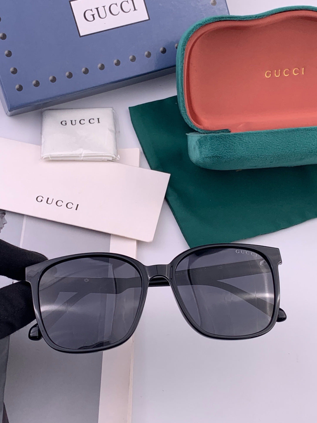 Gucci G92039 Polarized Fashion Gold Lens Sunglasses for Women