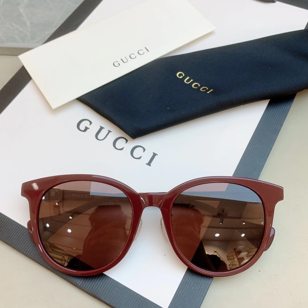 Gucci GG1073 Acetate Cat-Eye Black Lens Sunglasses for Men & Women - 431468 - detail image 2