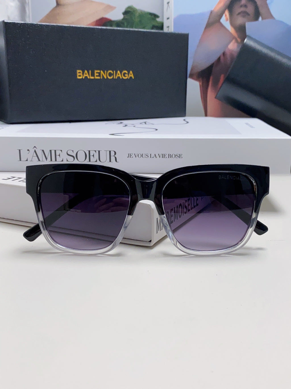 Balenciaga Fashion Blue Lens Sunglasses for Men & Women - detail image 5