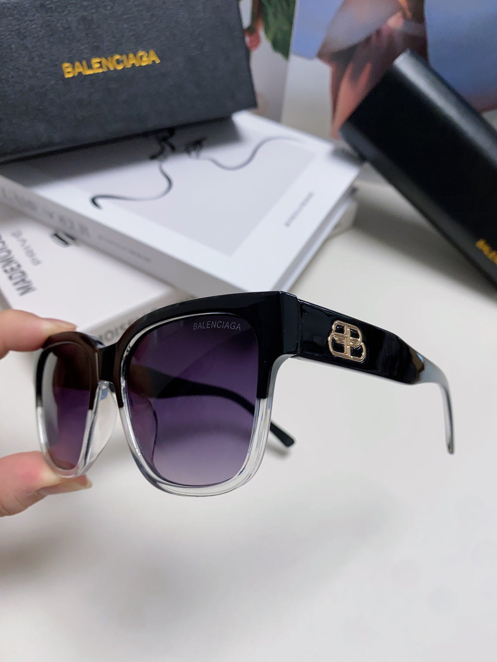 Balenciaga Fashion Blue Lens Sunglasses for Men & Women - detail image 4