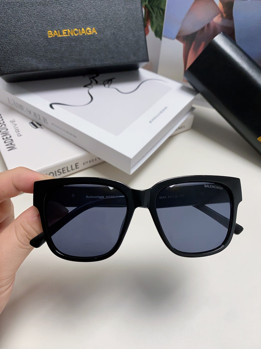 Balenciaga Fashion Red Lens Sunglasses for Men & Women - detail image 5