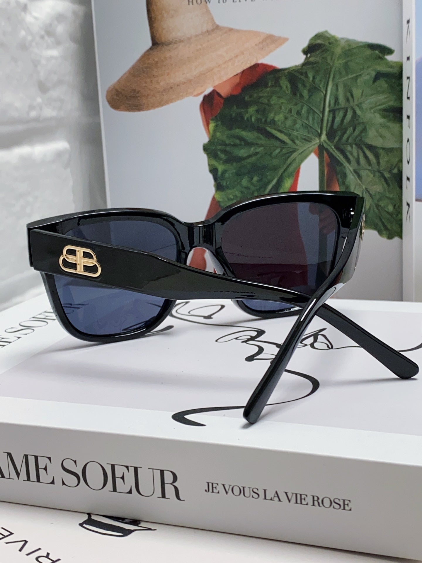 Balenciaga Fashion Red Lens Sunglasses for Men & Women - detail image 4